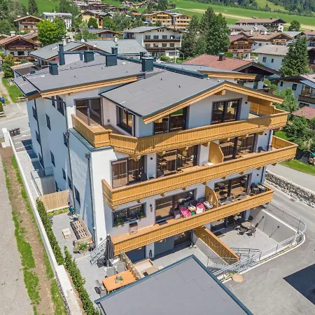 Residenz Brixental 4 Apartament *